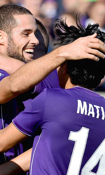 Fiorentina beats Frosinone to return to top of Serie A table